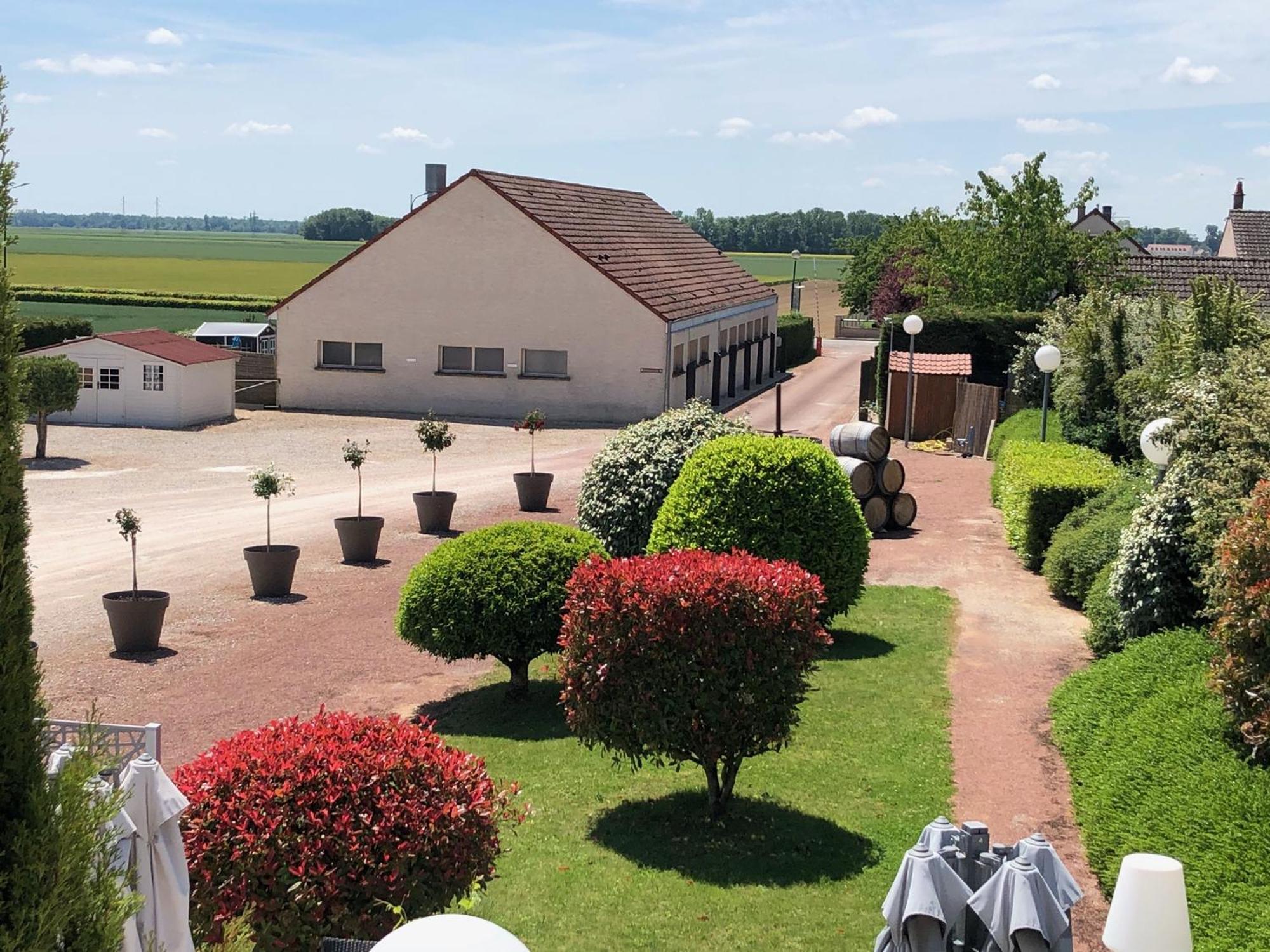 Hotel Le Clos Badan Nuits-Saint-Georges Exterior foto